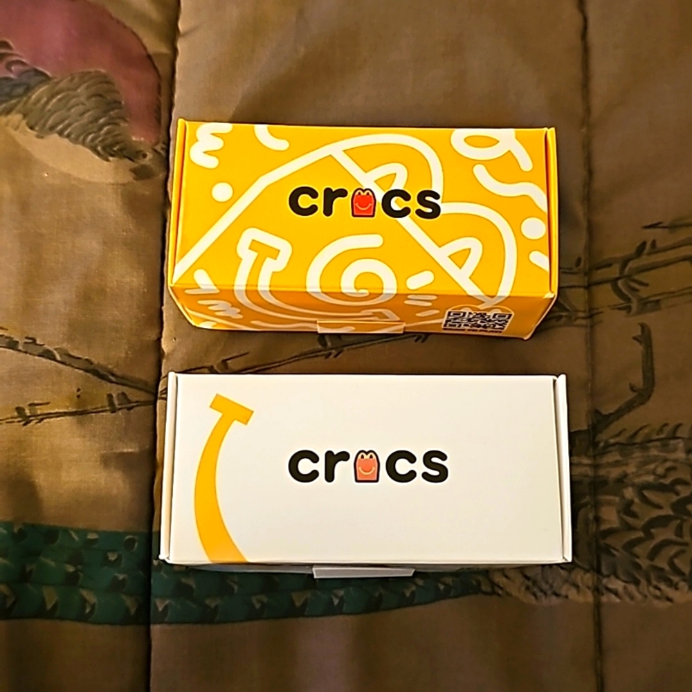 Crocs X McDonald's collab bag charms w. Stickers new